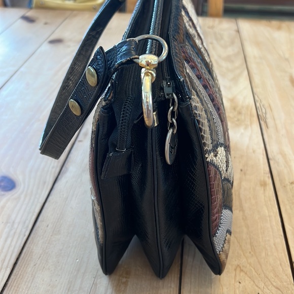 70s “Bags by Supreme” Exotic Patchwork Genuine Snakeskin/Python/Lizard Hand-Bag - Picture 9 of 16